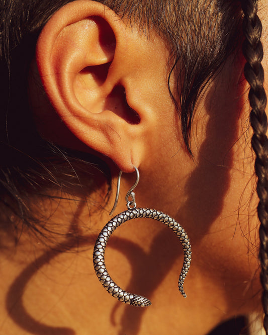 BOUCLES D' OREILLES SERPENT DOREES