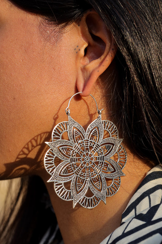 GRANDES BOUCLES MANDALA
