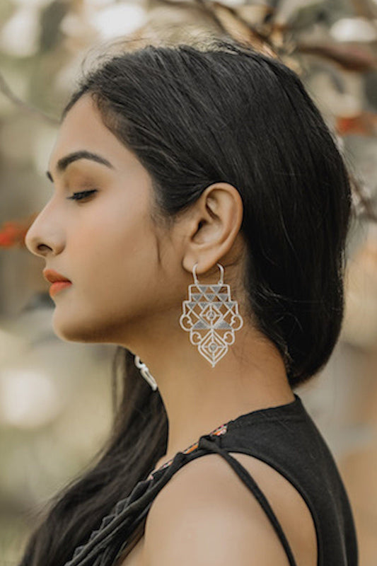 BOUCLES D 4OREILLES ETHNIQUES ARGENTEES