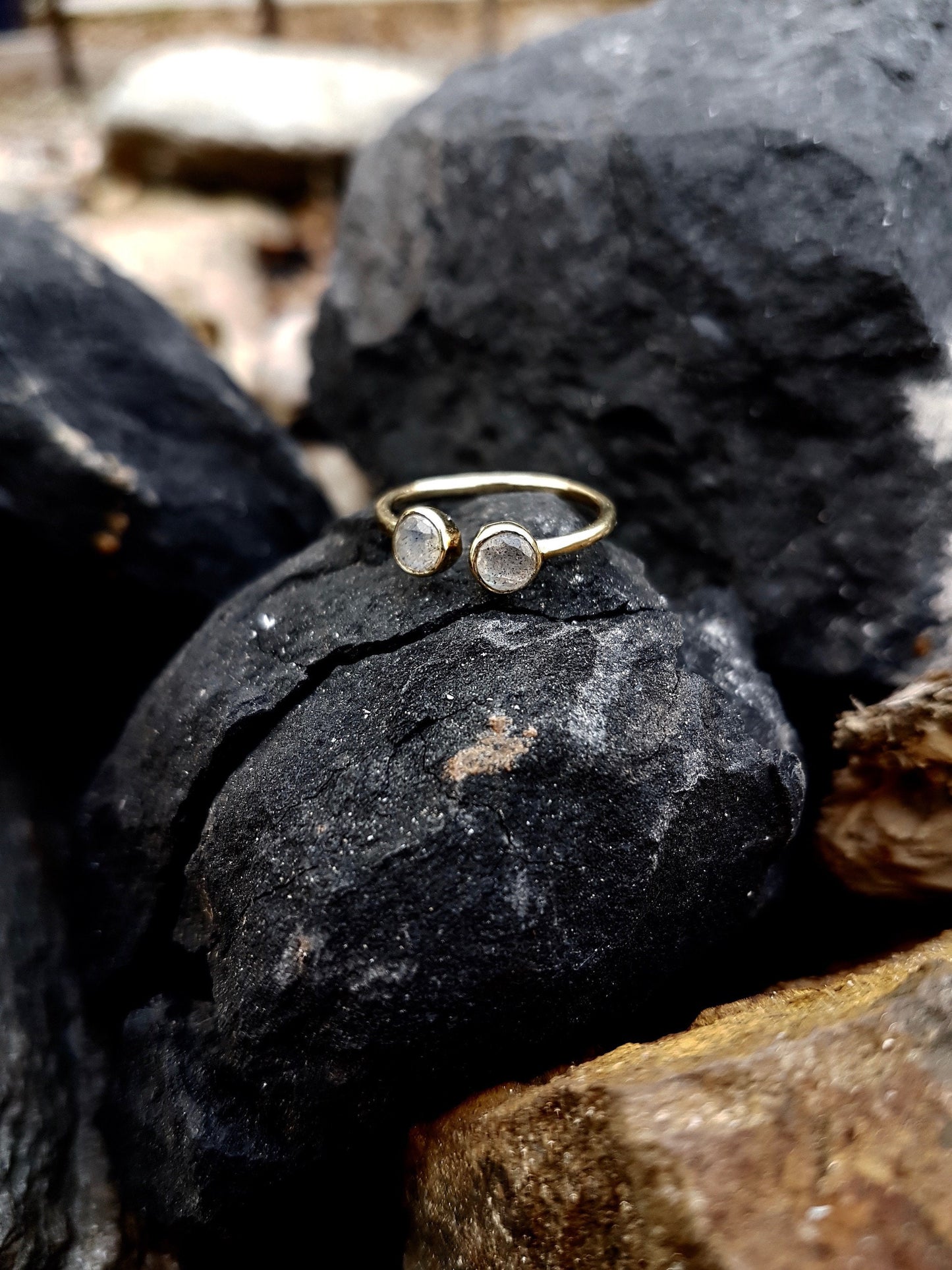 PETIT ANNEAU LABRADORITE