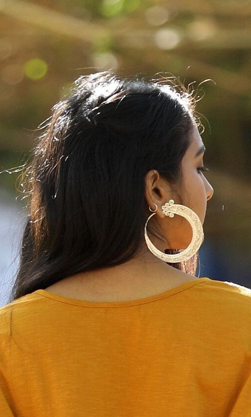 LARGE SILVER HMONG CREOLES