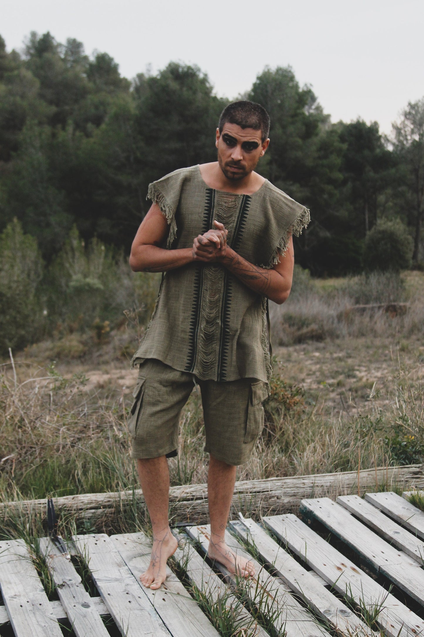 Bermuda uni en coton tissé épais- short pour homme teinture naturelle- bermuda festival- rave