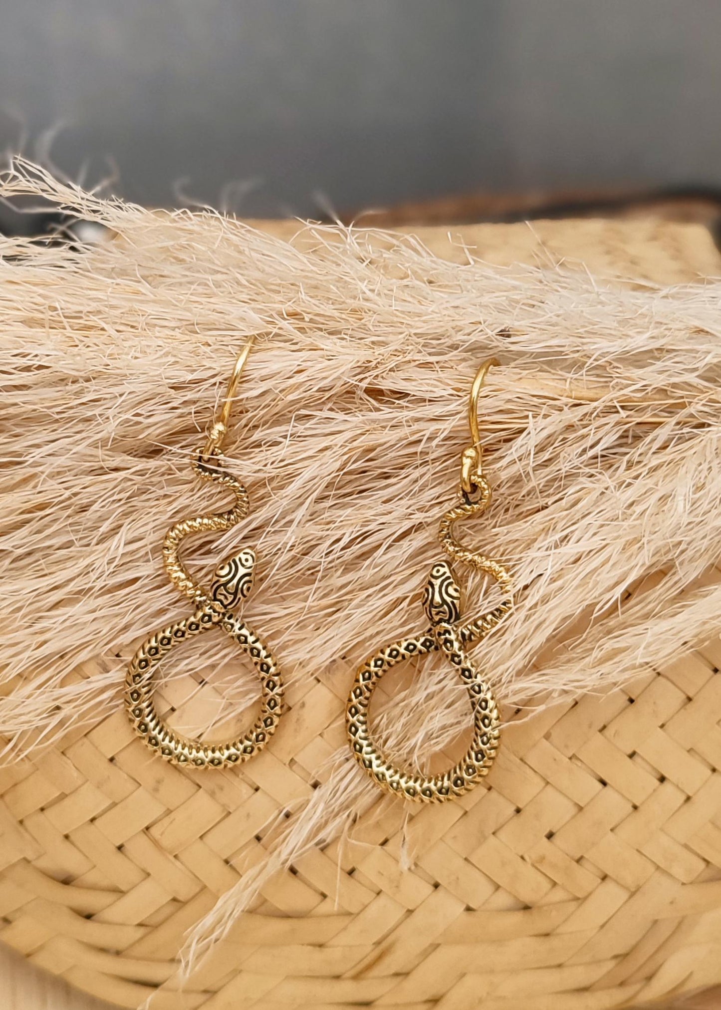 BOUCLES D OREILLES SEPENTINE