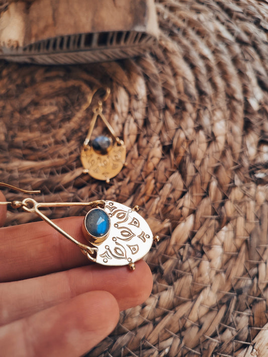 boucles pendantes bohème- boucles d' oreilles labradorite- cadeau pour elle